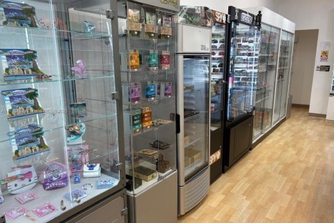 Immobilier commercial à vendre à Sweetwater, Floride № 1934899 - photo 21