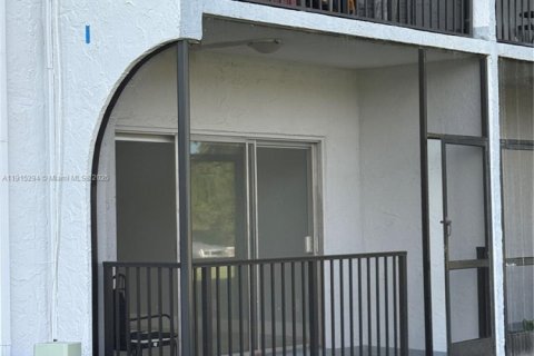 Copropriété à louer à Plantation, Floride: 1 chambre, 85.93 m2 № 1971661 - photo 23