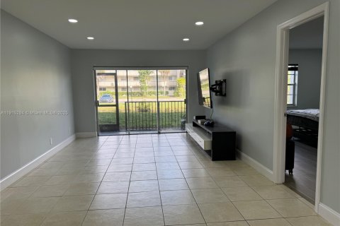 Copropriété à louer à Plantation, Floride: 1 chambre, 85.93 m2 № 1971661 - photo 8