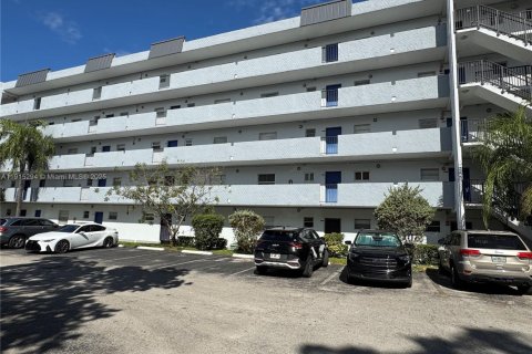 Copropriété à louer à Plantation, Floride: 1 chambre, 85.93 m2 № 1971661 - photo 25