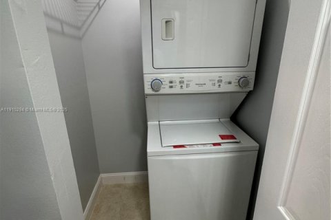 Copropriété à louer à Plantation, Floride: 1 chambre, 85.93 m2 № 1971661 - photo 11