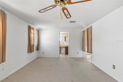 House in Holiday, Florida 2 bedrooms, 104.61 sq.m. № 1796104 - photo 7