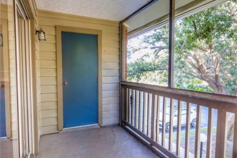 Condo in Saint Petersburg, Florida, 1 bedroom  № 1838047 - photo 18