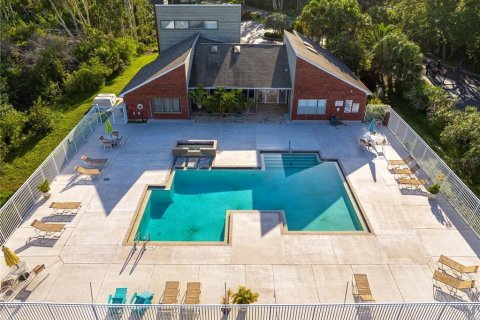 Condo in Saint Petersburg, Florida, 1 bedroom  № 1838047 - photo 2