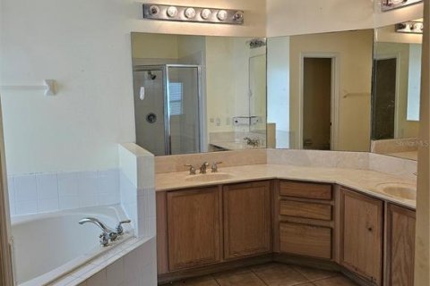 Casa en venta en Kissimmee, Florida, 3 dormitorios, 209.68 m2 № 1919433 - foto 12