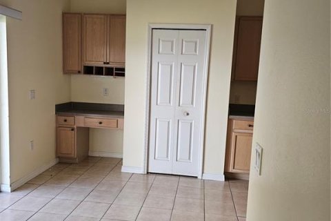 Casa en venta en Kissimmee, Florida, 3 dormitorios, 209.68 m2 № 1919433 - foto 6