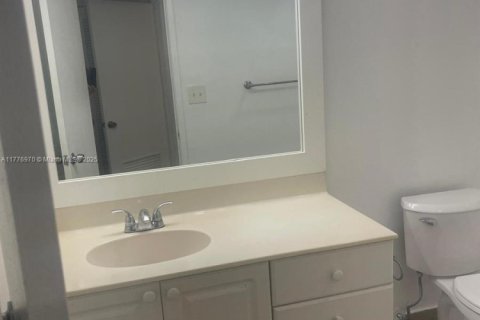 Copropriété à vendre à Sunny Isles Beach, Floride: 1 chambre, 92.9 m2 № 1940514 - photo 11