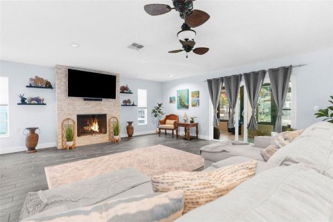 Casa en venta en Hudson, Florida, 2 dormitorios, 156.08 m2 № 1912173 - foto 13