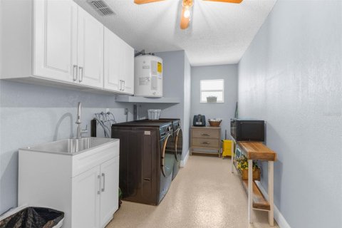 Casa en venta en Hudson, Florida, 2 dormitorios, 156.08 m2 № 1912173 - foto 24