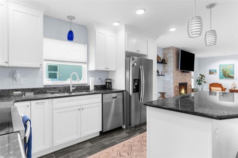 Casa en venta en Hudson, Florida, 2 dormitorios, 156.08 m2 № 1912173 - foto 10