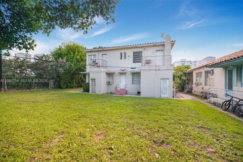 Villa ou maison à louer à Miami Beach, Floride: 37.16 m2 № 2058220 - photo 8