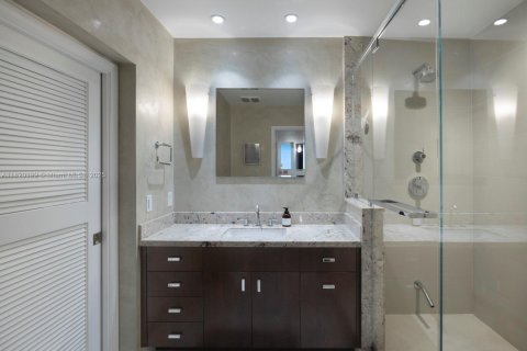 Casa en venta en Pinecrest, Florida, 4 dormitorios, 296.82 m2 № 1779589 - foto 20