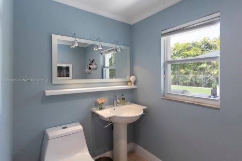 Casa en venta en Pinecrest, Florida, 4 dormitorios, 296.82 m2 № 1779589 - foto 13