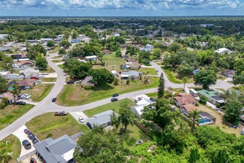 House in Sarasota, Florida 2 bedrooms, 85.1 sq.m. № 2123192 - photo 26