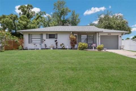 House in Sarasota, Florida 2 bedrooms, 85.1 sq.m. № 2123192 - photo 3