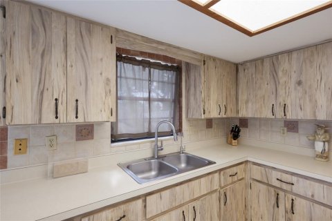 House in Sarasota, Florida 2 bedrooms, 85.1 sq.m. № 2123192 - photo 12
