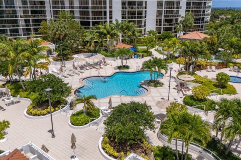 Condominio en venta en Aventura, Florida, 2 dormitorios, 130.06 m2 № 2155118 - foto 28