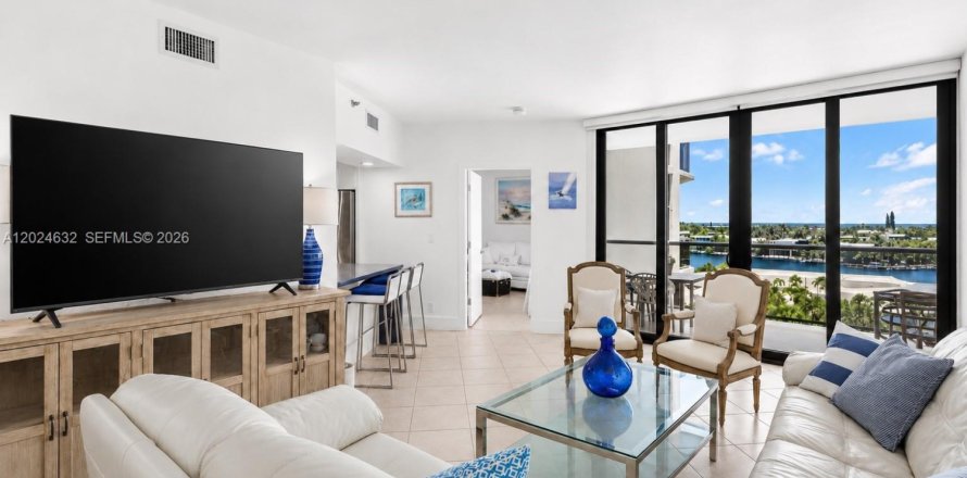Condominio en Aventura, Florida, 2 dormitorios  № 2155118