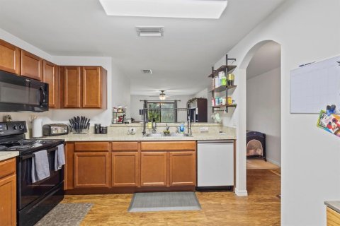 Villa ou maison à vendre à Cape Coral, Floride: 3 chambres, 117.99 m2 № 1812441 - photo 6