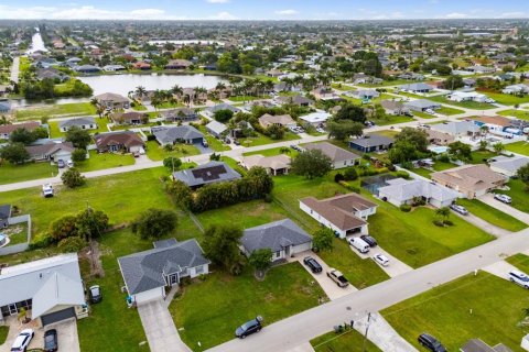 Villa ou maison à vendre à Cape Coral, Floride: 3 chambres, 117.99 m2 № 1812441 - photo 26