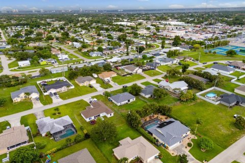 Villa ou maison à vendre à Cape Coral, Floride: 3 chambres, 117.99 m2 № 1812441 - photo 27