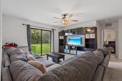 Villa ou maison à vendre à Cape Coral, Floride: 3 chambres, 117.99 m2 № 1812441 - photo 13