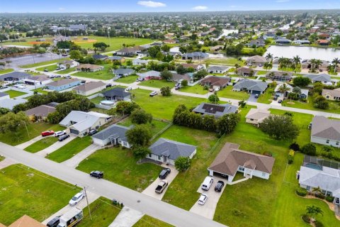 Villa ou maison à vendre à Cape Coral, Floride: 3 chambres, 117.99 m2 № 1812441 - photo 25