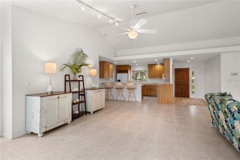 Casa en venta en Sarasota, Florida, 3 dormitorios, 188.31 m2 № 1907516 - foto 14