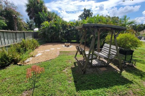 Villa ou maison à vendre à Sarasota, Floride: 2 chambres, 61.32 m2 № 2348224 - photo 12
