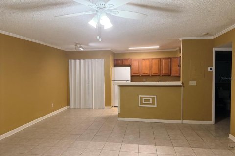 Condominio en venta en Altamonte Springs, Florida, 2 dormitorios, 80.55 m2 № 2223200 - foto 9