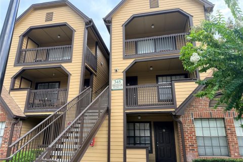 Condominio en venta en Altamonte Springs, Florida, 2 dormitorios, 80.55 m2 № 2223200 - foto 2