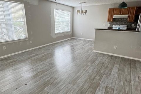 Condo in Lake Mary, Florida, 1 bedroom  № 1624799 - photo 5