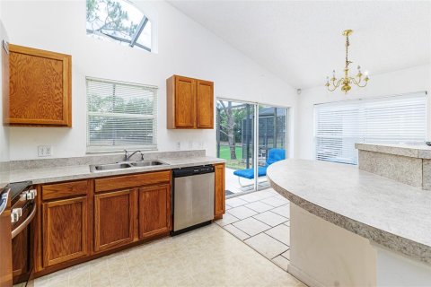 Villa ou maison à vendre à Haines City, Floride: 3 chambres, 104.98 m2 № 1675158 - photo 10