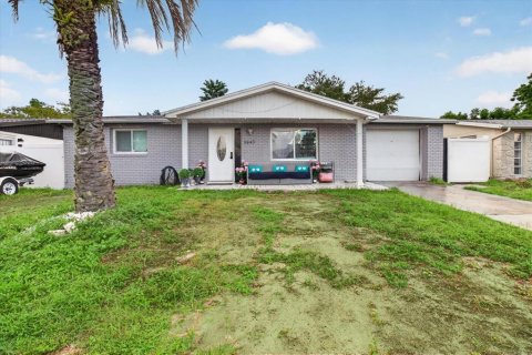 Villa ou maison à vendre à Port Richey, Floride: 3 chambres, 91.04 m2 № 2389154 - photo 15