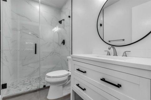 Condo in Miami, Florida, 3 bedrooms  № 2086650 - photo 5