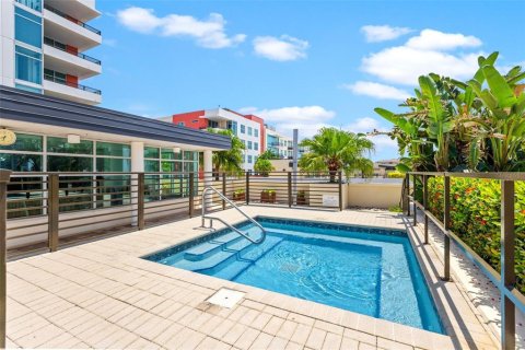 Condo in Tampa, Florida, 2 bedrooms  № 1775607 - photo 23