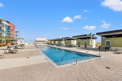 Condo in Tampa, Florida, 2 bedrooms  № 1775607 - photo 21