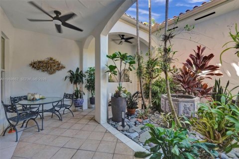 Купить таунхаус в Холливуд, Флорида 3 спальни, 214.14м2, № 2020253 - фото 15