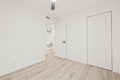 House in Saint Petersburg, Florida 2 bedrooms, 66.89 sq.m. № 1903972 - photo 23