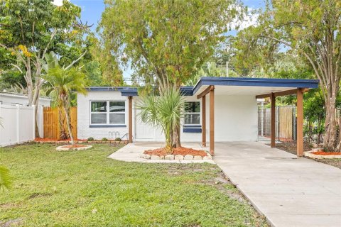 House in Saint Petersburg, Florida 2 bedrooms, 66.89 sq.m. № 1903972 - photo 30