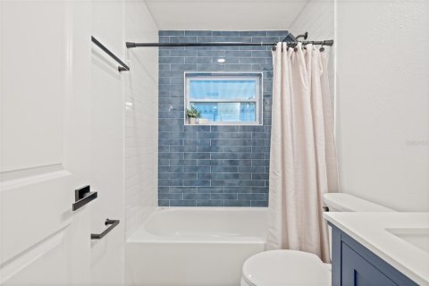 House in Saint Petersburg, Florida 2 bedrooms, 66.89 sq.m. № 1903972 - photo 20