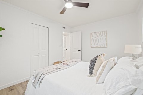 House in Saint Petersburg, Florida 2 bedrooms, 66.89 sq.m. № 1903972 - photo 18