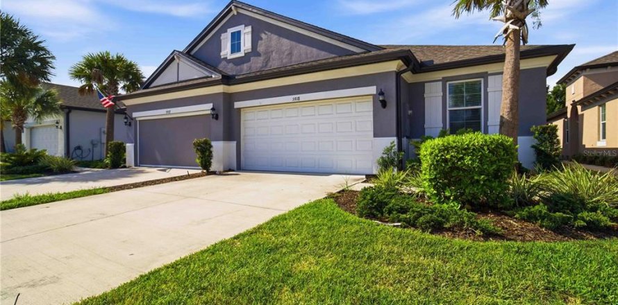 Villa ou maison à Bradenton, Floride 2 chambres, 151.15 m2 № 2155924