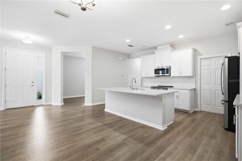 Villa ou maison à louer à Bradenton, Floride: 2 chambres, 151.15 m2 № 2155924 - photo 7
