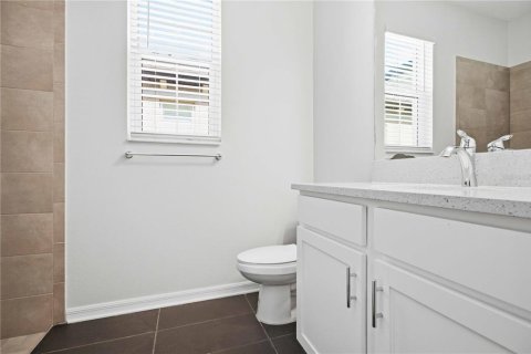 Villa ou maison à louer à Bradenton, Floride: 2 chambres, 151.15 m2 № 2155924 - photo 24
