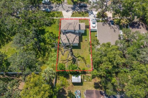 House in Tampa, Florida 3 bedrooms, 126.81 sq.m. № 1919367 - photo 22
