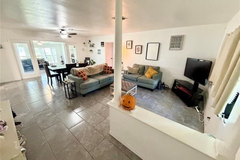 Propiedad comercial en venta en Lakeland, Florida, 249.16 m2 № 2376714 - foto 24