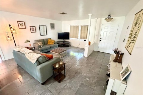 Propiedad comercial en venta en Lakeland, Florida, 249.16 m2 № 2376714 - foto 23