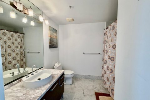 Купить кондоминиум в Майами, Флорида 58.71м2, № 2150405 - фото 14