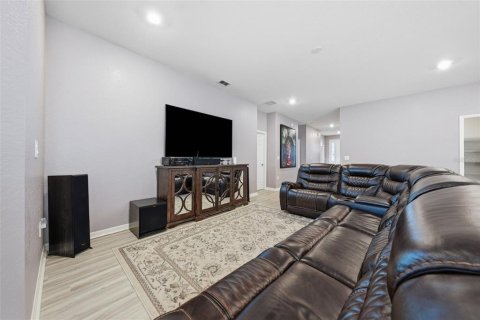 Casa en venta en Davenport, Florida, 3 dormitorios, 194.35 m2 № 2227522 - foto 11